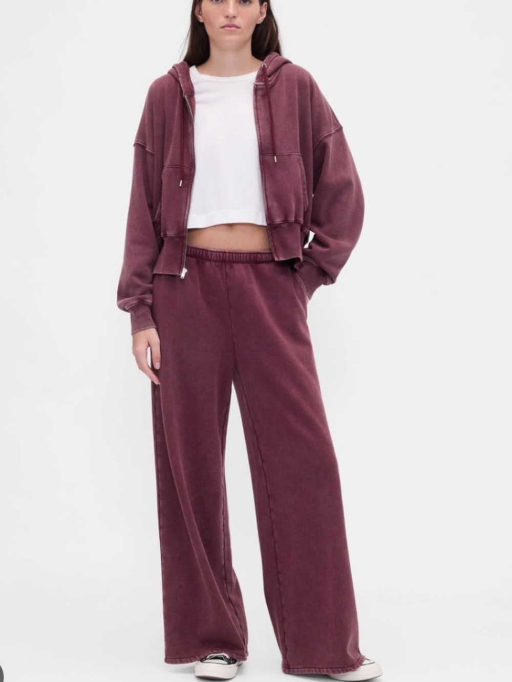 Gap VintageSoft Baggy Wide-Leg Sweatpants - Tuscan Red Wash